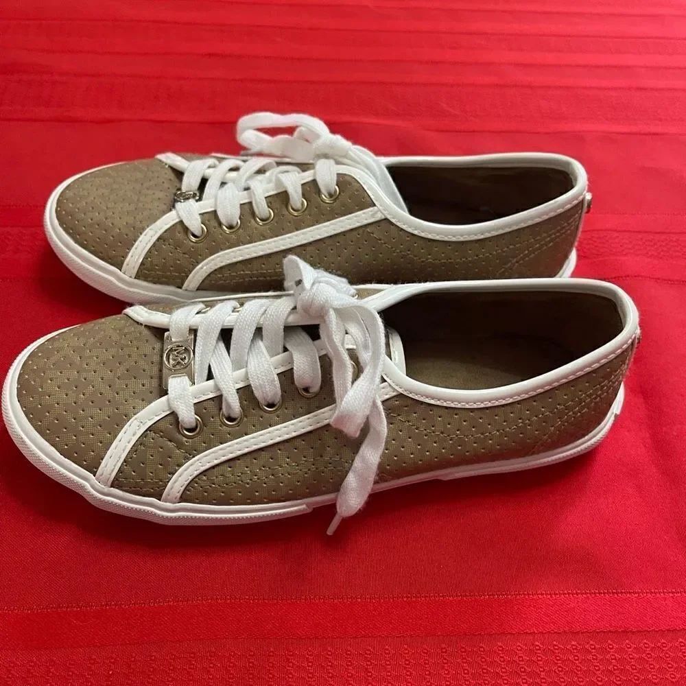 Michael Michael Kors Ima Boerum Youth Sneakers Size 4 Euro 35